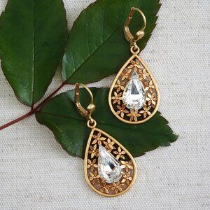 Catherine Popesco Gold Filigree Teardrop Earrings, Marquis Crystal Center NWT
